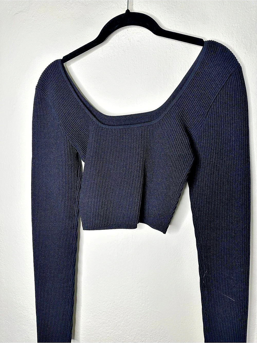 Babaton Sculpt Knit Squareneck Cropped Longsleeve Black Small